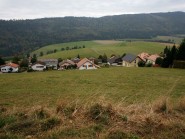 Une vingtaine de chalets de luxe étaient prévus. © Muriel Antille
