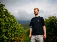 Le nouvel oenologue Olivier Robert a remercié les vignerons pour «les excellents produits livrés» et «la qualité de l’accueil» lui ayant été réservé. © Muriel Antille