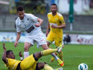 Football - 1re ligue promotion - Face au Stade Nyonnais, la nouvelle équipe de leur ancien coéquipier, les hommes de Benoît Pythoud se sont inclinés 2-5. Ils ne sont plus qu’à une défaite de la relégation. © Champi Football - 1re ligue promotion - Face au Stade Nyonnais, la nouvelle équipe de leur ancien coéquipier, les hommes de Benoît Pythoud se sont inclinés 2-5. Ils ne sont plus qu’à une défaite de la relégation. © Champi