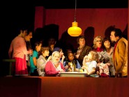 Tout le village veut la peau du boucher... © Virginie Otth