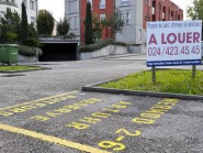 Le concept de «Shared Parking» permet de louer une place, à l’heure, à la semaine ou au mois, lorsque son propriétaire ne l’utilise pas. Un concept qui a déjà séduit près de 7000 utilisateurs. © Michel Duperrex Le concept de «Shared Parking» permet de louer une place, à l’heure, à la semaine ou au mois, lorsque son propriétaire ne l’utilise pas. Un concept qui a déjà séduit près de 7000 utilisateurs. © Michel Duperrex
