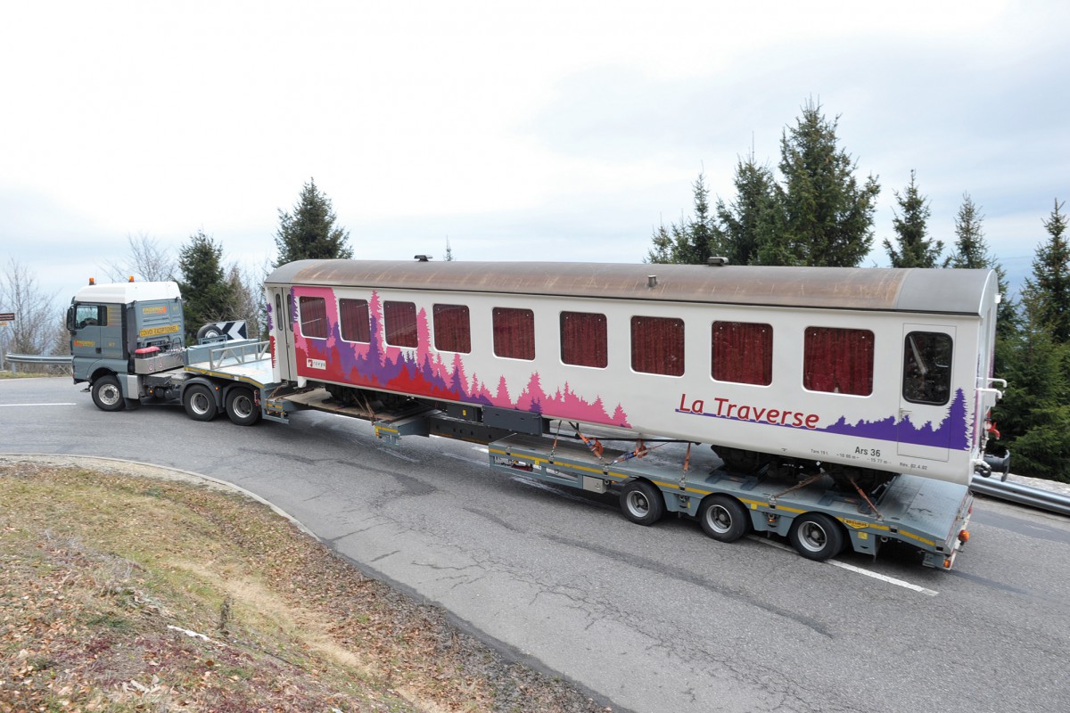 Le wagon restaurant prend la route