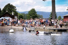 Ce sont 10 000 personnes qui sont venues découvrir les activités lacustres à la Fête Eau-Lac. © Nadine Jacquet