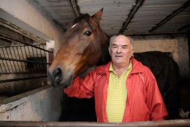 Bernard Perrin et son magnifique trotteur Rainbow du Hêtre. Le cheval qui lui a permis de terminer sa belle carrière de driver sur un succès à Avenches!