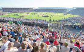 Réparties en six tribunes, les 55 016 places de l’Arène de la Broye font d’elle le plus grand stade provisoire du monde. Gigantesque ! ©Simon Gabioud