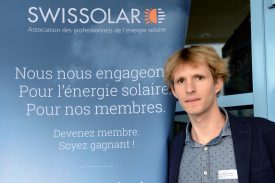 Leo-Philipp Heiniger défend les intérêts de l’énergie solaire en Suisse romande. Selon lui, il va falloir trouver d’autres modèles de financement. ©Michel Duperrex