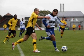 Mikael Duperret (à droite) va retrouver le terrain du FC Valmont, où il a joué de 2004 à 2006. Le but? Se maintenir en 1re ligue avec le FC Baulmes!