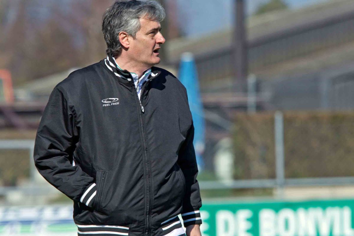 Vittorio Bevilacqua sur le banc de Thierrens