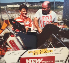 Jean-Pierre Brun avec Xavier, sur les circuits. Il était très fier de la carrière de pilote réalisée par son fils. © Famille Brun
