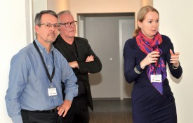 André Allmendinger, directeur de la Fondation Saphir, Yvon Jeanbourquin, directeur des CMS, et Klara Fantys, responsable du Pôle personne âgée à Saphir. ©Michel Duperrex