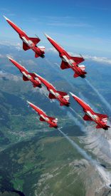 Plus le ciel est clair, plus les F-5 Tiger effectuent des figures à la verticale. ©DDPS/Luftwaffe