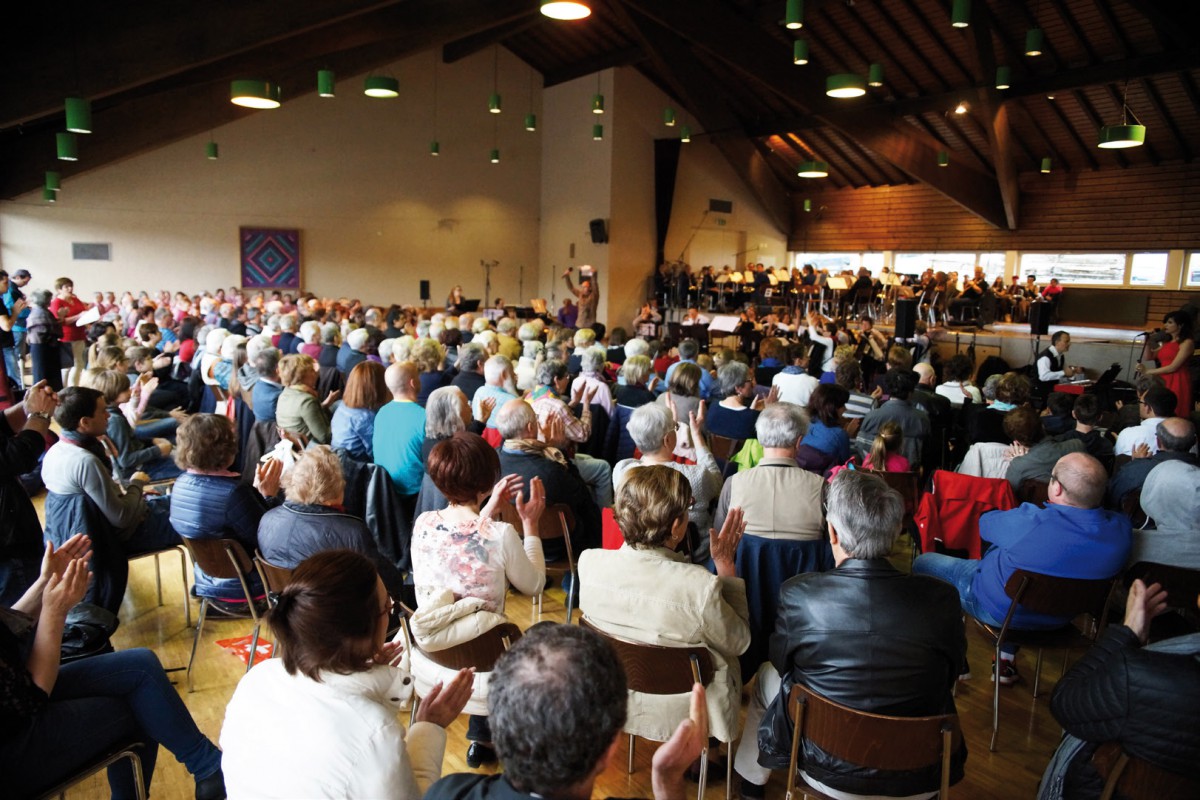 Le Kiosque à Musiques attire la foule