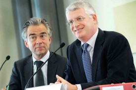 Thomas W. Paulsen, directeur général en charge des finances, et Pascal Kiener, président de la direction générale de la BCV. © Nadine Jacquet