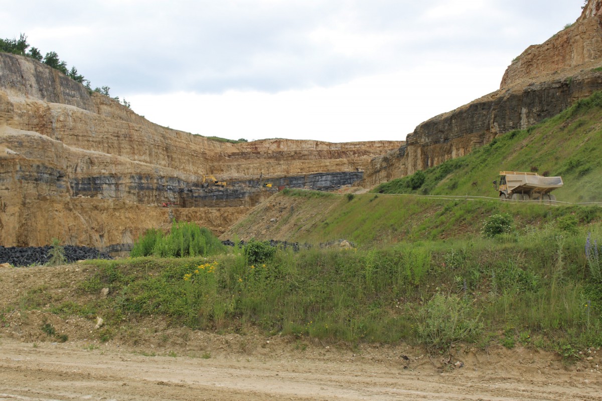 Feu vert à l’extension de la carrière