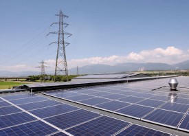 La nouvelle centrale compte 4000 m2 de panneaux photovoltaïques. © Nadine Jacquet