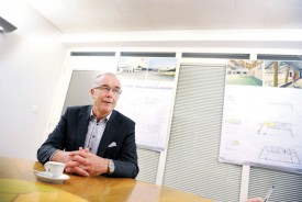 Le syndic, Yves Pellaux, souhaite que la nouvelle salle soit construite avec du bois de la région et par des artisans locaux. © Nadine Jacquet