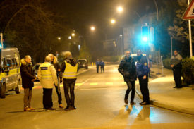 Une cinquantaine de policiers, dont des inspecteurs de la brigade de police scientifique et de la brigade criminelle de la Police cantonale vaudoise, ont été mobilisés. © Michel Duperrex