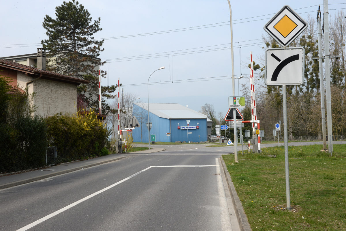 Branle-bas sur la route et le rail