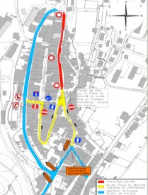 Les restrictions : la Grand-Rue (rouge) est fermée à la circulation et le trafic est prioritairement envoyé sur les Terreaux (bleu). L’accès à la place du Marché (jaune) est préservé depuis la rue Centrale et le sens unique de la rue Sainte-Claire est inversé, afin de sortir du centre-ville en face du Casino.
