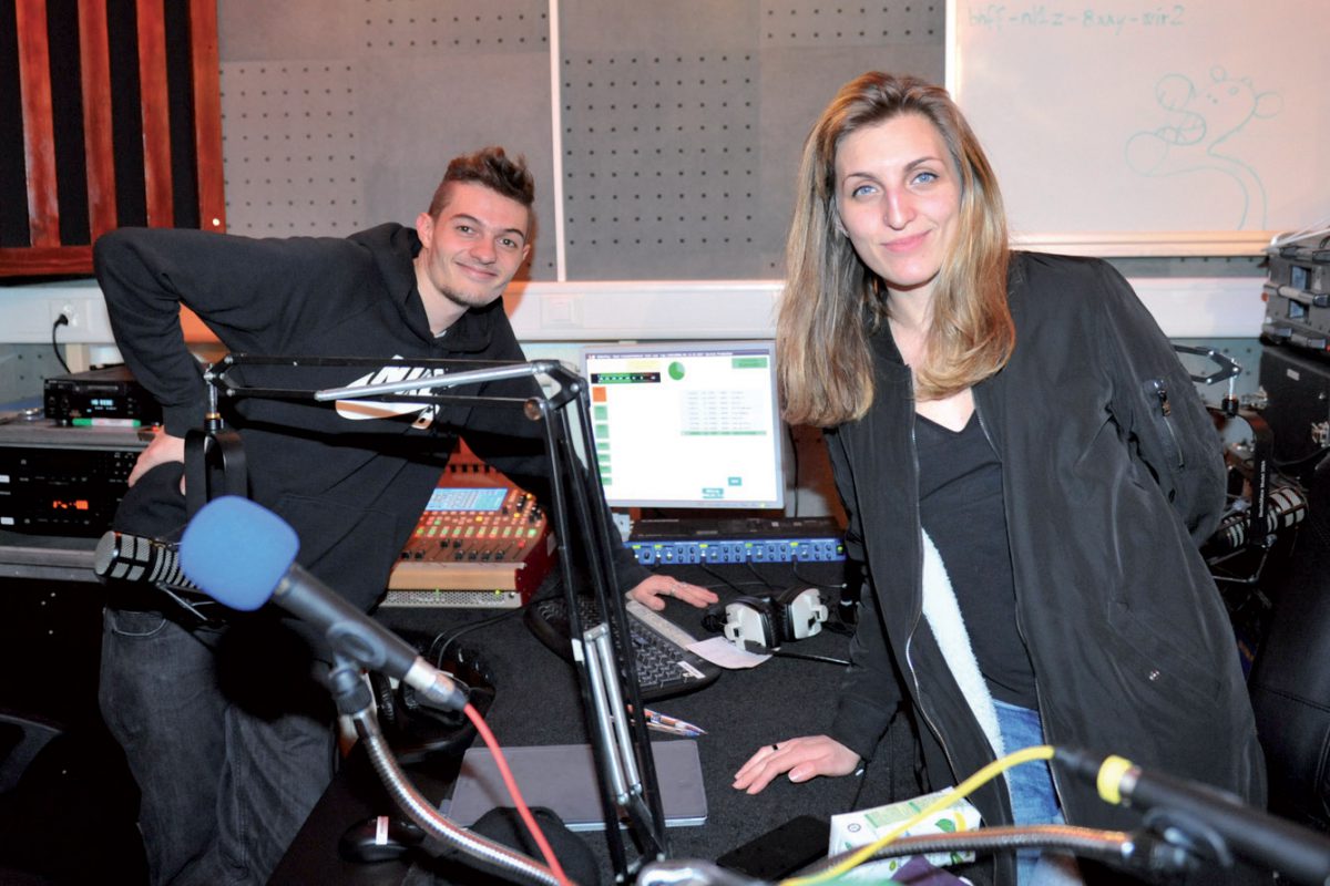 Ambiance carnavalesque sur les ondes