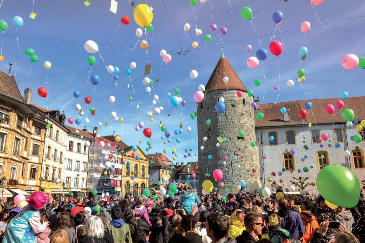 La fête, et rien que la fête, sous un beau ciel bleu