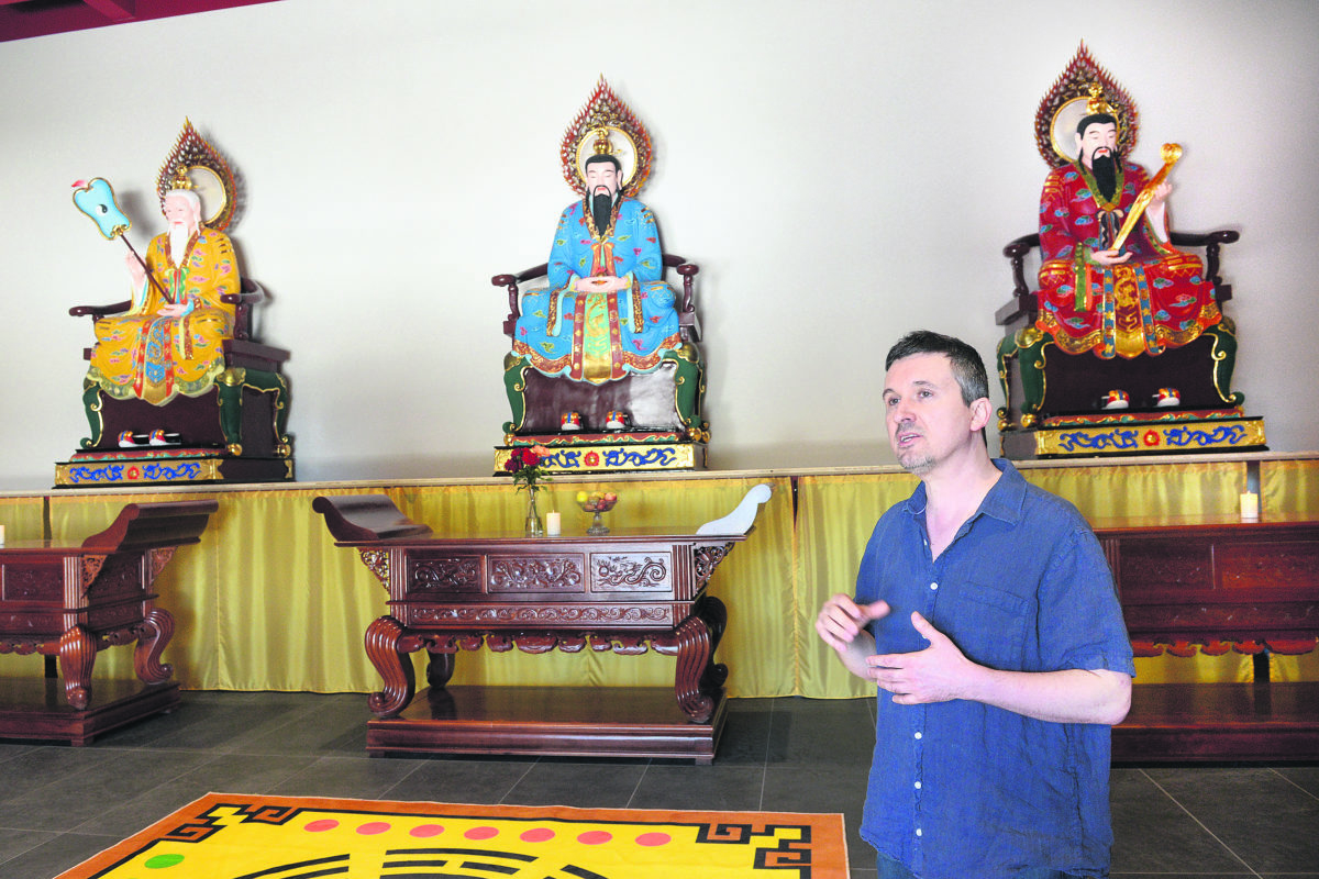 Remettre le temple au milieu du village