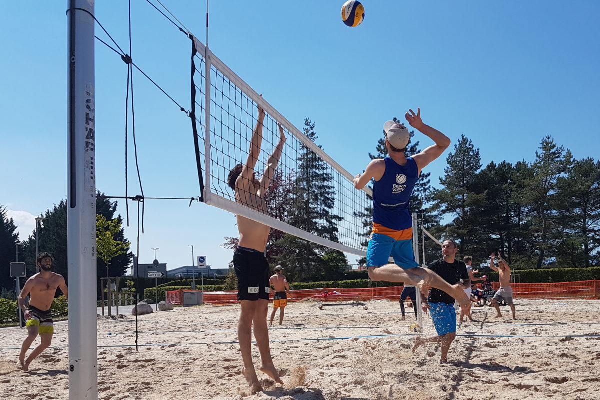 Un été mitigé sur le sable de la plage d’Yverdon-les-Bains