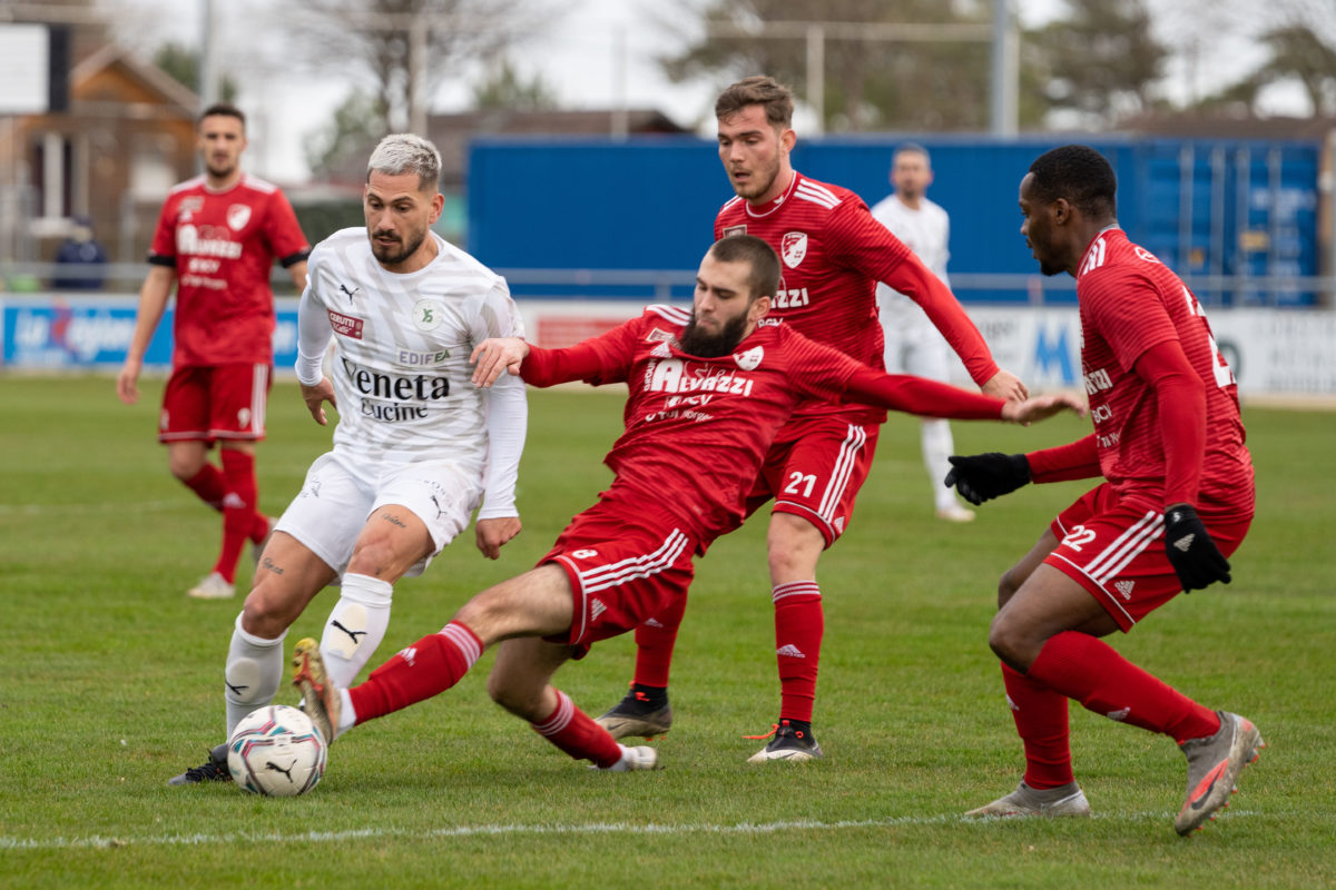 YS renverse Bavois après la pause