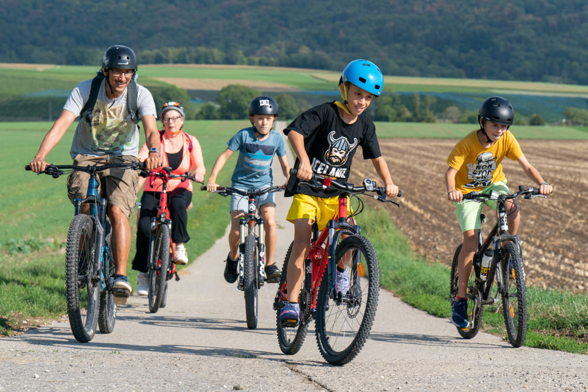 En famille sur les chemins