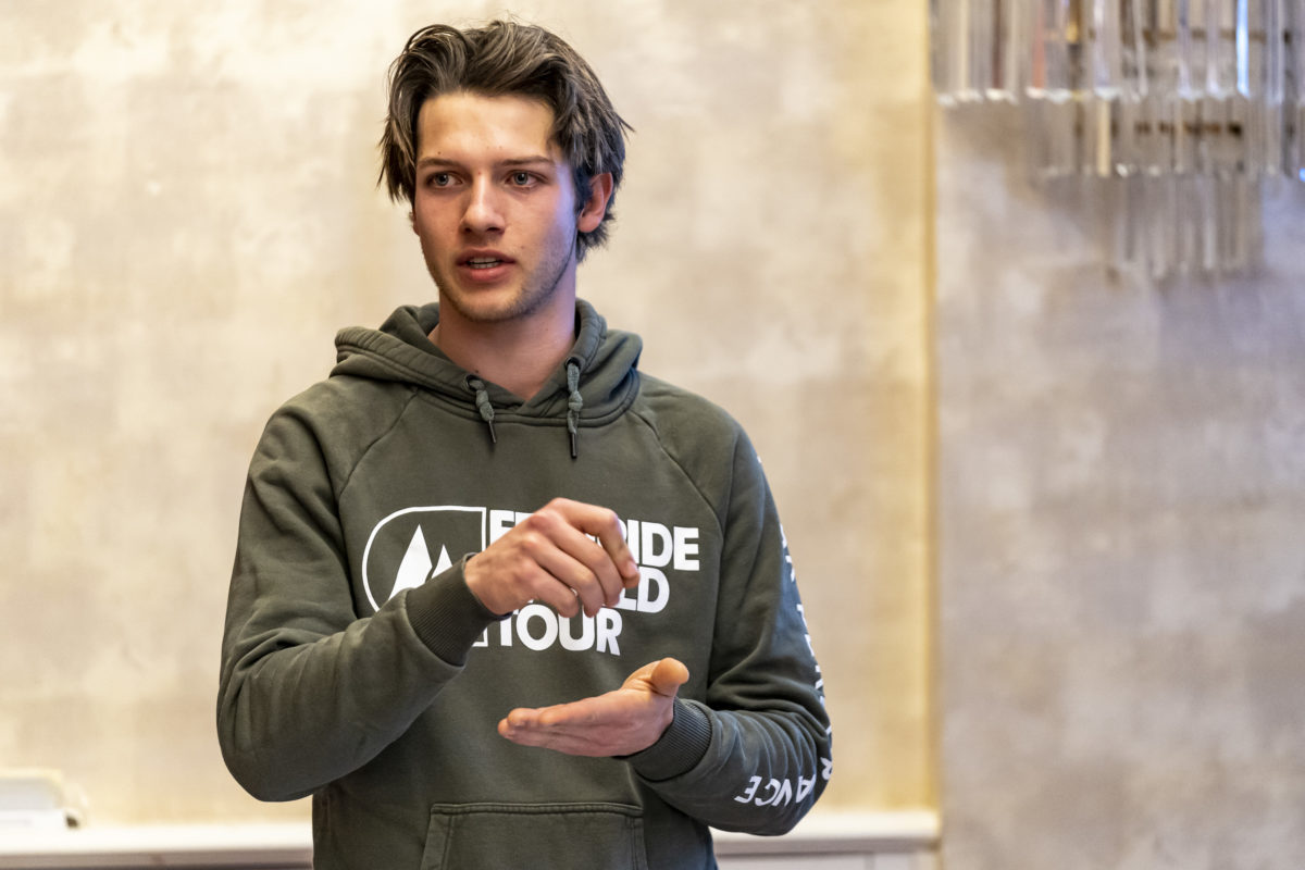 Eliot Dänzer emporté par une avalanche