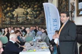 Le conseiller d’Etat de Sainte-Croix Pascal Broulis est venu en voisin, hier, commémorer l’Indépendance vaudoise avec le PLR de Grandson et environs, réuni pour un brunch organisé dans les appartements privés du château. © Michel Duperrex