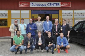 En haut: Carlos Rangel (Grandson), Albino Bencivenga, Christian Mischler (Champvent), Théo Bovay, Stéphane Collet (Suchy), Linda Vialatte et Célia Moor (Yverdon Féminin). En bas: Alexandre Porcello (le frère de Bryan, absent), Xavier Da Silva, Ken Castellanos, Renato Provenzano et Yann Rouilly (Suchy). Manque un représentant de Bosna Yverdon. © Michel Duperrex