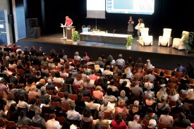 Le Symposium a rassemblé 400 participants à La Marive. Des demandes d’inscription ont dﾞêtre refusées, pour ne pas dépasser la capacité de la salle. ©Ludovic Pillionel