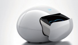Cliris, le coffret que l’entreprise veut commercialiser à grande échelle, s’acquitte d’un nettoyage intégral et automatique des lunettes en quatre minutes. ©DR
