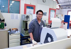 Seric Chun, employé au laboratoire de recherche de qualité. © Blanchard
