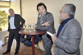 Christian Constantin, au centre, répond à Isidore Raposo, à droite. A gauche, Philippe Rapo, président du Club des Mille.
