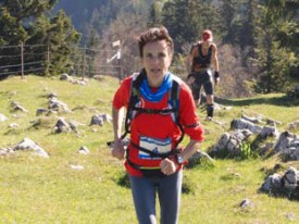 Carole Genoud est la première dame à passer au sommet de la Dent de Vaulion. Elle sera aussi la première à l’arrivée des 56 km.