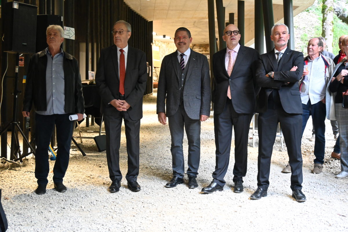 Hommage aux pionniers