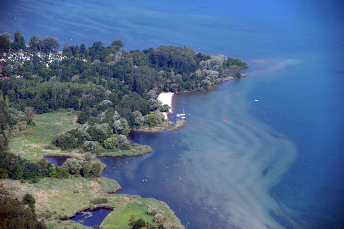 Vaud donne un coup de pouce au maintien des chalets dans la Grande Cariçaie