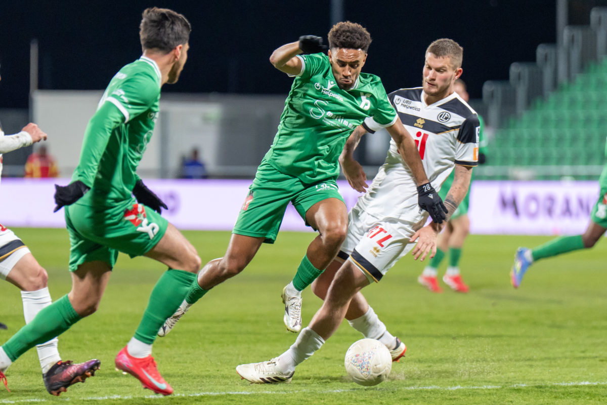 Coup d’arrêt pour YS