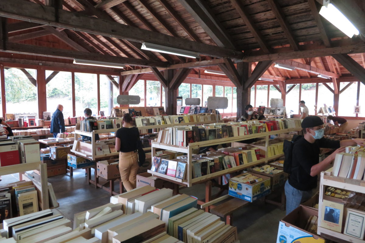 Les chasseurs de livres ont été servis à Romainmôtier