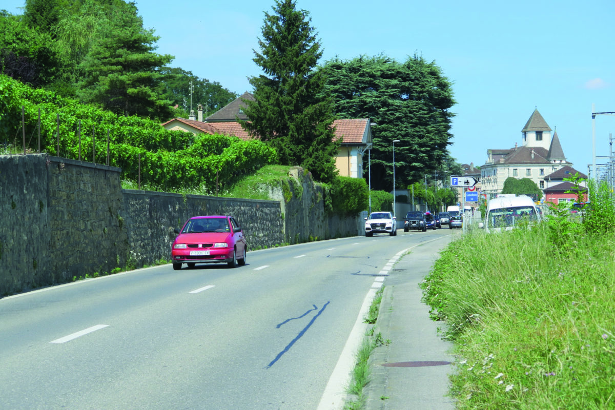 Le bourg d’Othon soigne son entrée