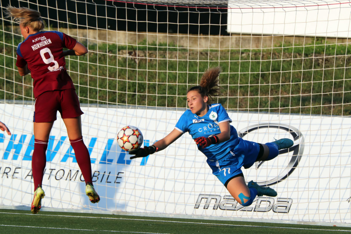 Yverdon Sport Féminin largement battu par Servette Chênois