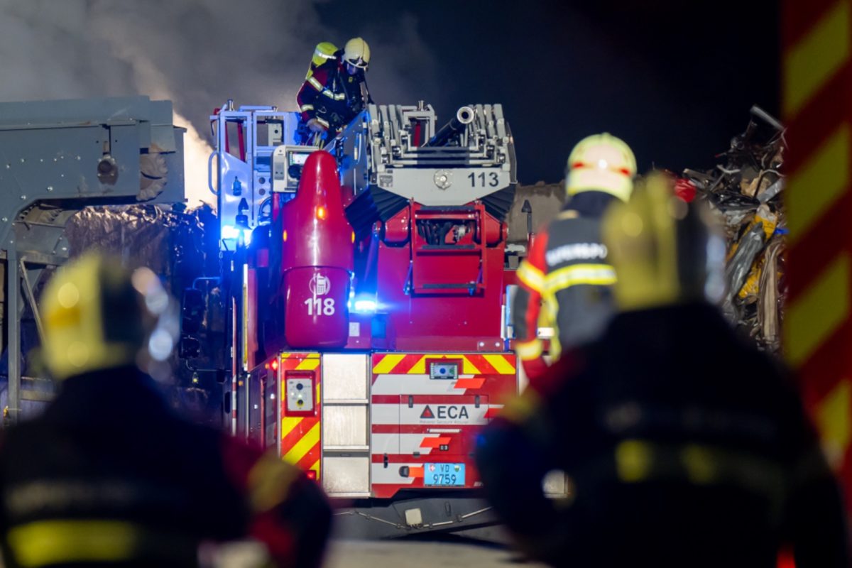 Feu dans un centre de tri